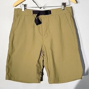 Nike Youth SB (Skateboading) Shorts with Adjustable Belt, Size Medium